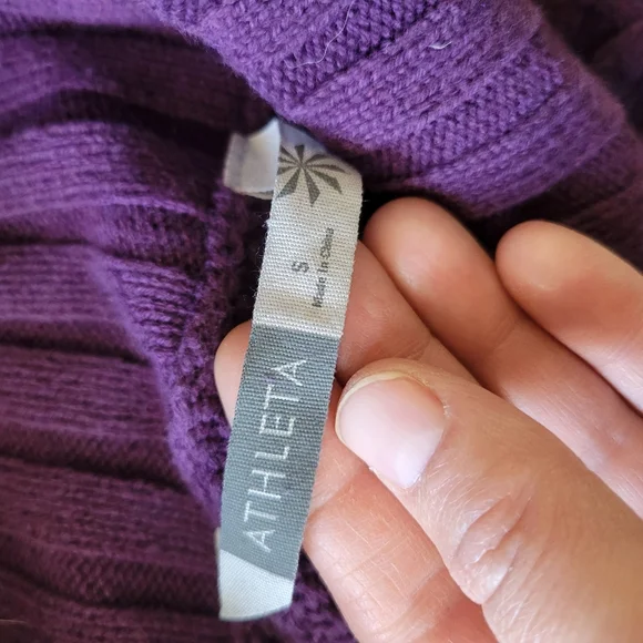ATHLETA Purple Cable Knit Button Dowm Sweater Jacket Womens Size S - Picture 7 of 8